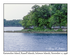 Karumolun Island