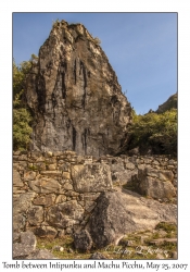 Tomb between Intipunku & Machu Picchu