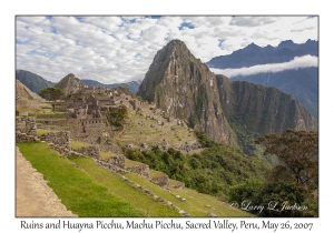 Ruins & Huayna Picchu