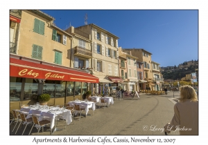 Apartments & Harborside Cafes