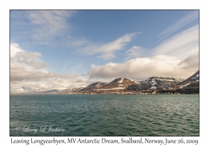 Leaving Longyearbyen