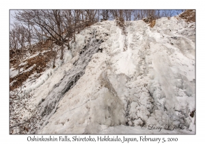 Oshinkoshin Falls