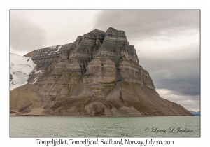 2011-07-20#4443 Tempelfjellet, Tempelfjord, Svalbard