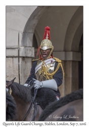 Queen's Life Guard Change