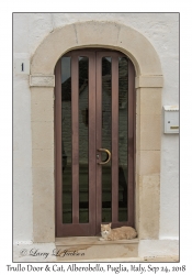 Trullo Door & Cat