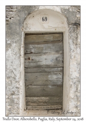 Trullo Door