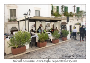 Sidewalk Restaurant