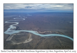 2023-04-16#3802 Airplane Photo, Santa Cruz River, AR 1866, Aerolineas Argentinas 737-800, Argentina
