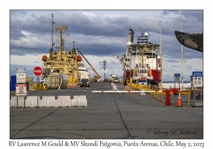 RV Laurence M Gould & MV Skandi Patagonia