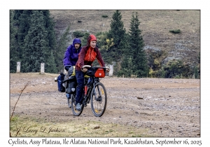 2025-09-16#8979 Touring Bicyclists, Assy Plateau, Ile Alatau NP, Kazakhstan