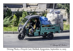 2025-09-21#0012 Driving Photo, e- Tricycle Cart, Bishkek, Kyrgyzstan