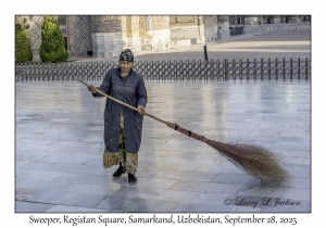 2025-09-28#2241 Sweeper, Registan Square, Samarkand, Uzbekistan