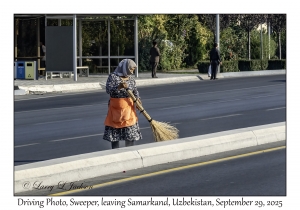 2025-09-29#2428 Driving Photo, Sweeper, leaving Samarkand, Uzbekistan