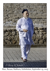 2025-09-29#2532 Man, Bazaar, Bukhara, Uzbekistan