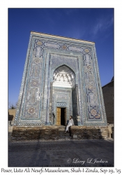 2025-09-29#5477 Poser, Usto Ali Nesefi Mausoleum, Shah-I-Zinda, Samarkand, Uzbekistan