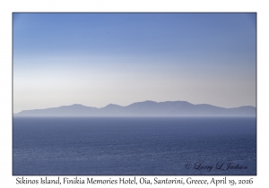 2026-04-19#5388 Sikinos Is, Finikia Memories Hotel, Oia, Santorini, Greece